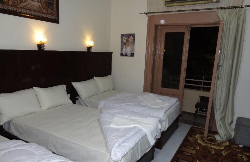 New City Hotel Cairo Exterior photo
